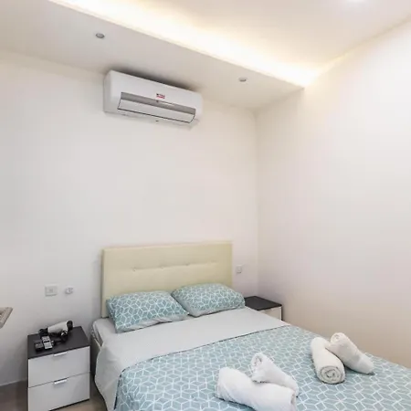 Seafront Designer Bliss In St Julian's Saint Julian's