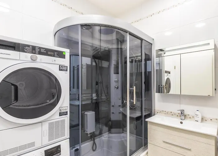 Apartamento Seafront Designer Bliss In St Julian's