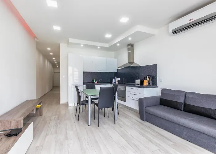 شقة Seafront Designer Bliss In St Julian's *